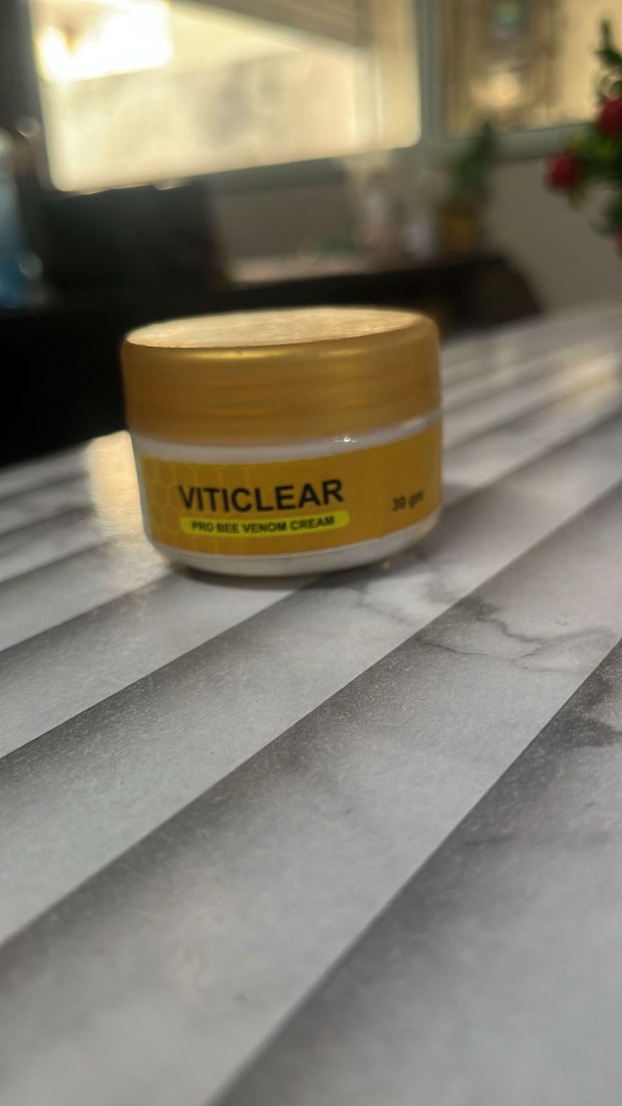 Viticlear Pro Bee Venom Cream 30 gm (Pack of 1)